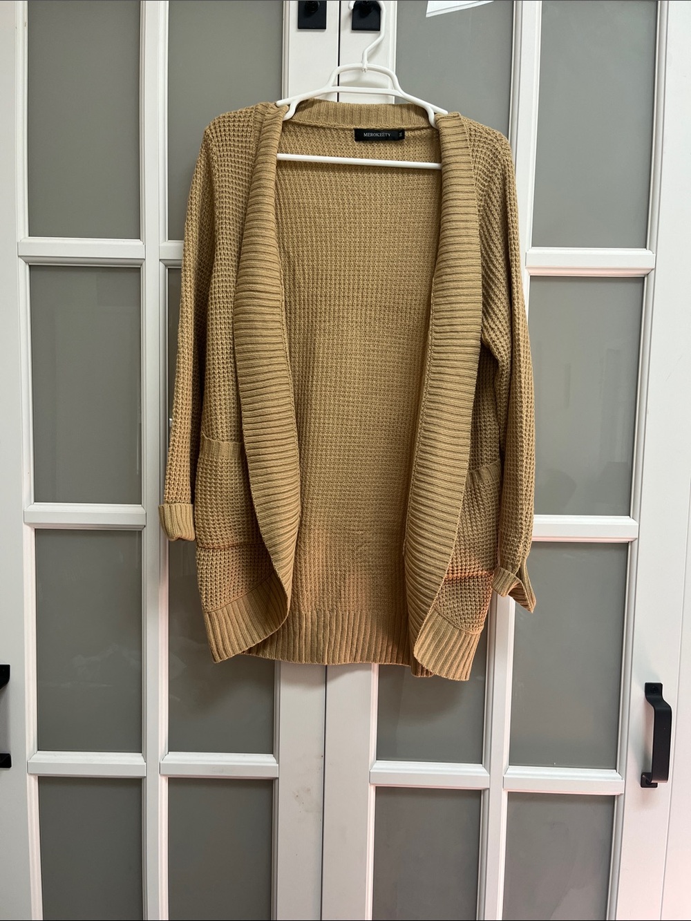 Open-Front Chunky Knit Cardigan in Tan